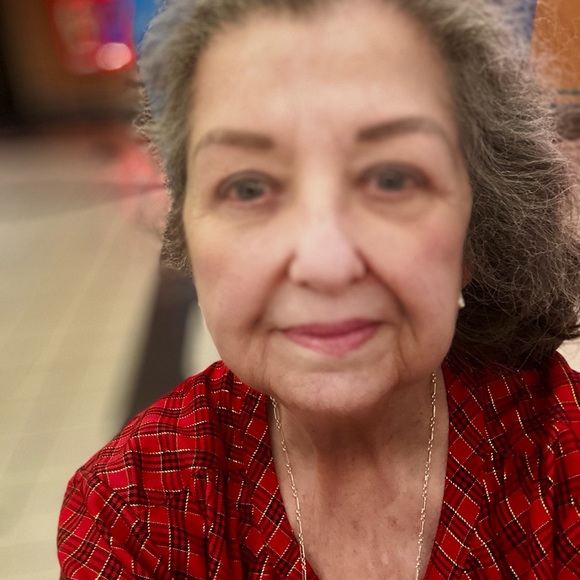 COPY - Meet your Posher, Adrian - Picture 7 of 13